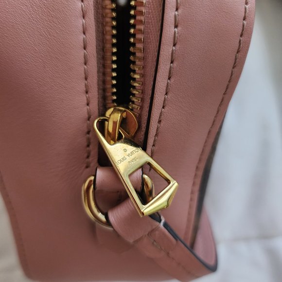 Louis Vuitton 2019 Monogram Saintonge Bag Pink and Brown - Picture 5 of 14